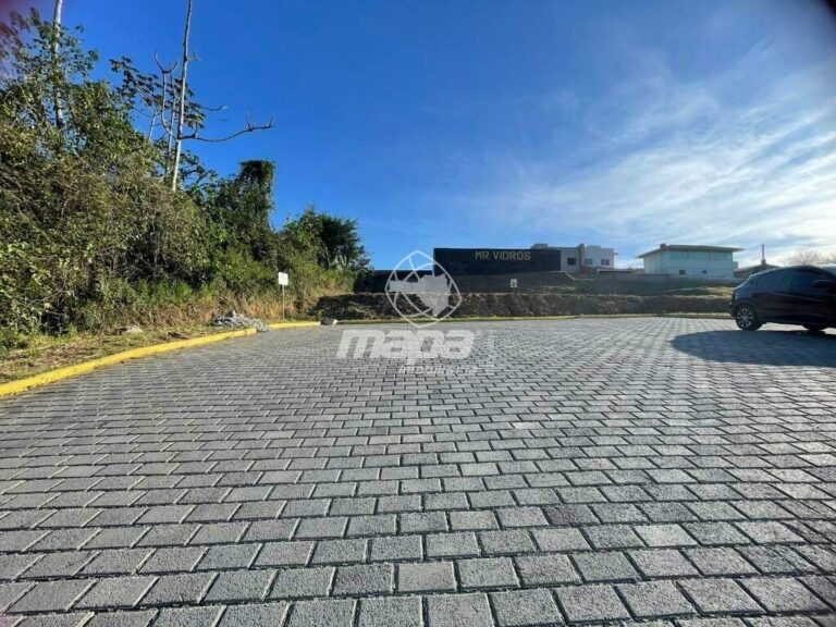Terreno Urbano à venda no Estrada das Areias: