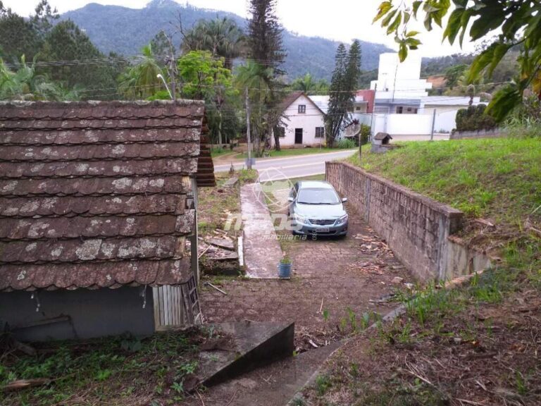 Terreno Urbano à venda no Centro :