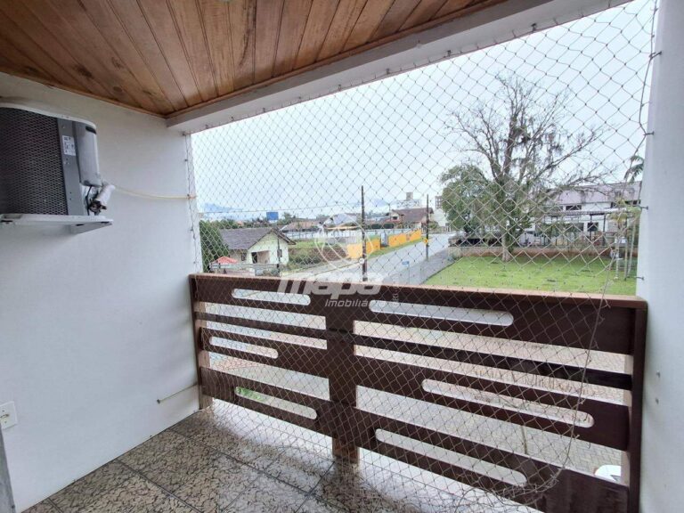 Apartamento para aluguel no Das Nações: Sacada