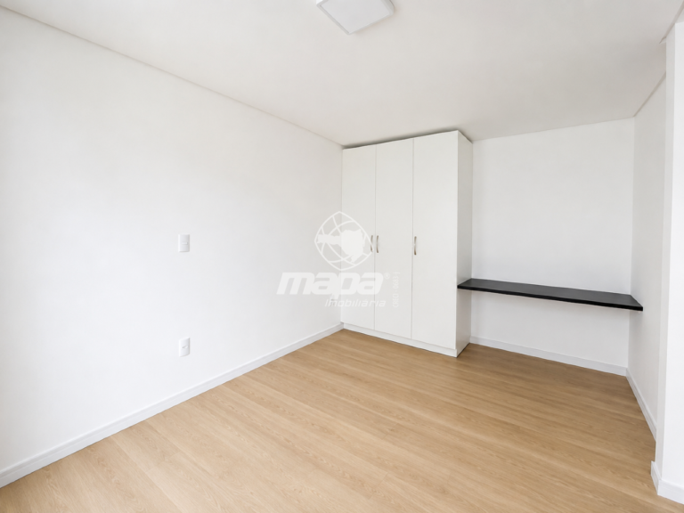 Apartamento para aluguel no Victor Konder: Sala / Quarto