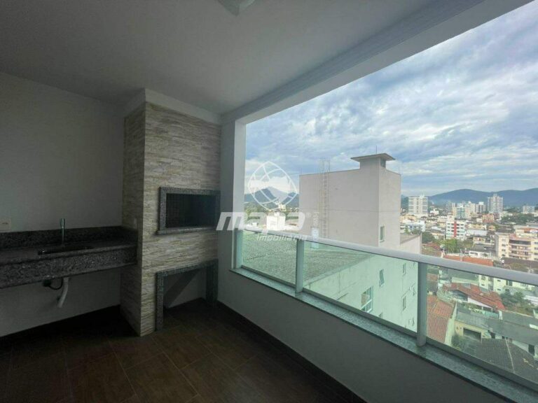 Apartamento à venda no Nações: