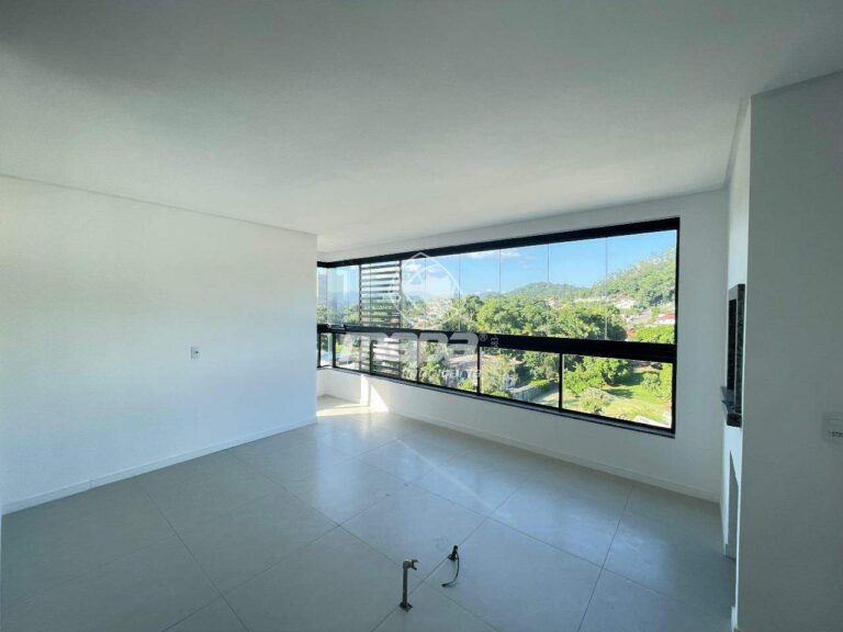 Apartamento à venda no Estados: