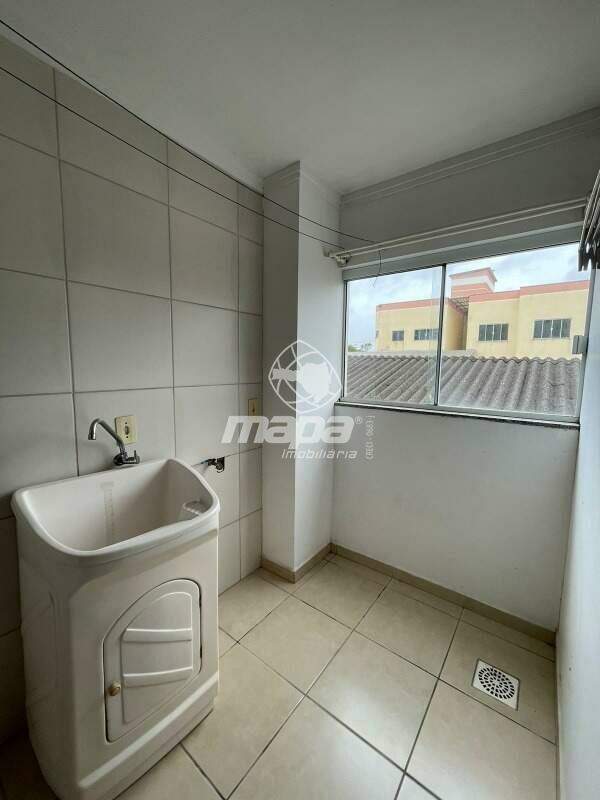 Apartamento à venda no Tapajós: Área de Serviço