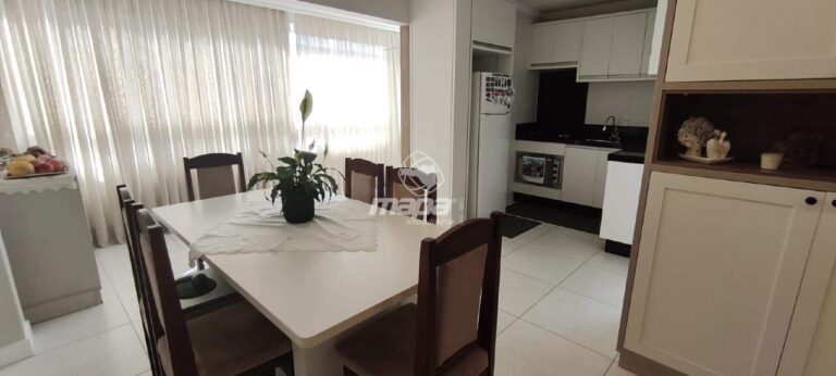 Apartamento à venda no Nações: