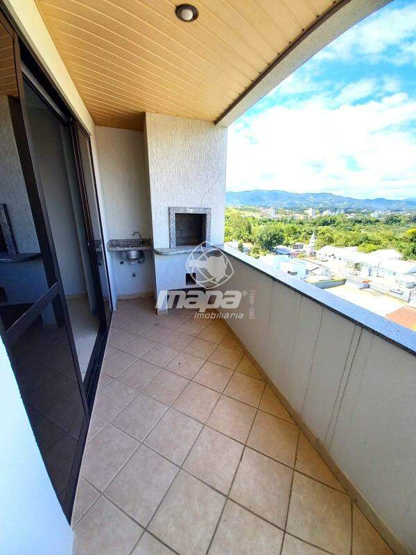 Apartamento à venda no Nações: