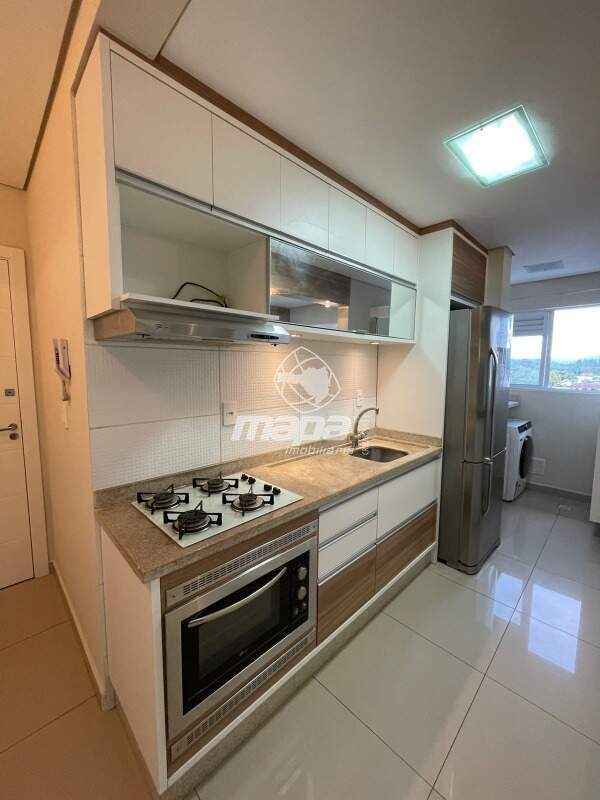 Apartamento para aluguel no Estados: Cozinha