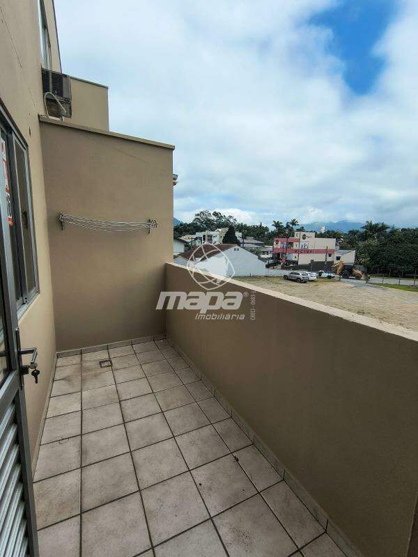 Apartamento para aluguel no Quintino : Sacada