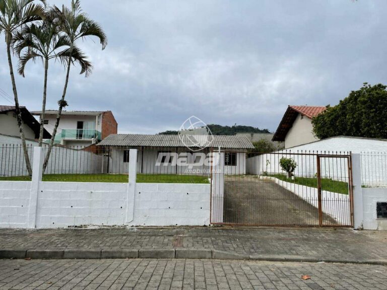 Casa para aluguel no Estrada das Areias: Fachada da Casa