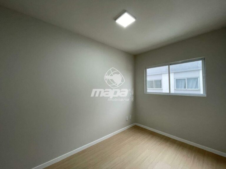 Apartamento para aluguel no Warnow: Dormitório 01