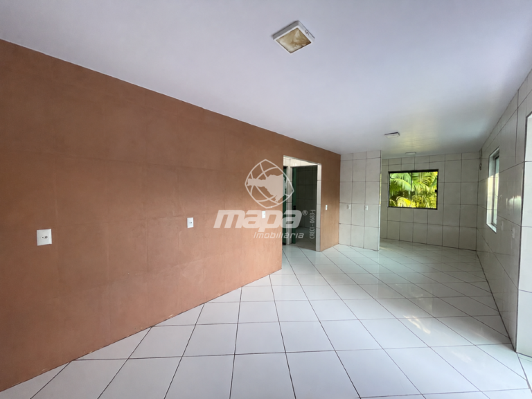 Casa para aluguel no Polaquia : Sala / Cozinha