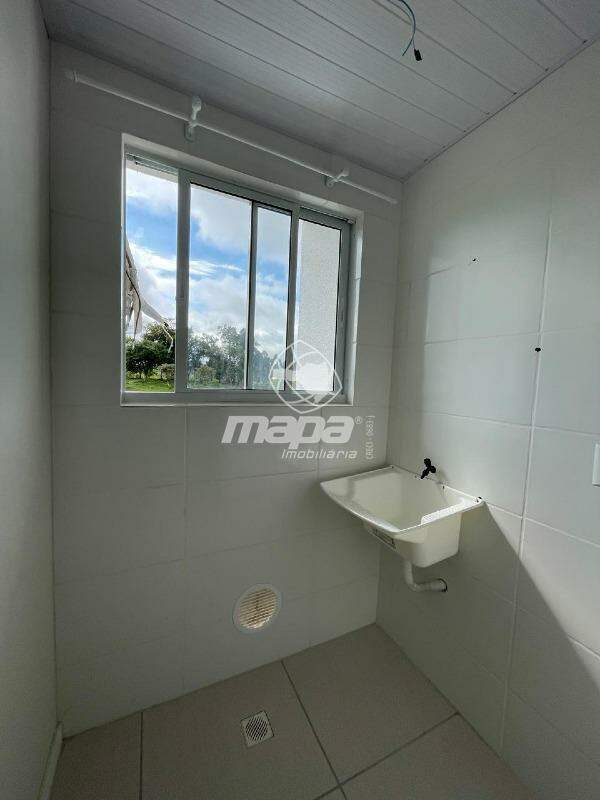 Apartamento para aluguel no Warnow: Área de Serviço
