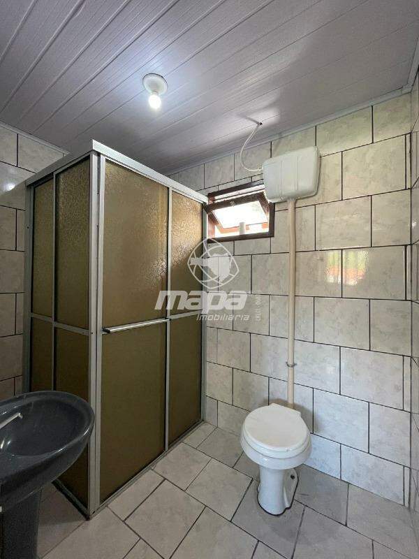 Casa para aluguel no Estrada das Areias: Banheiro Social