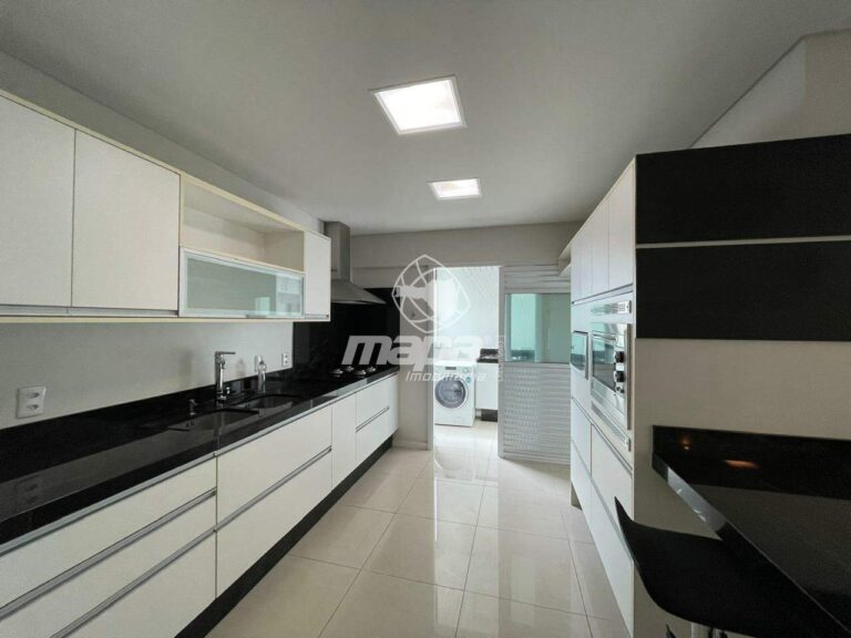 Apartamento para aluguel no Nações: Cozinha