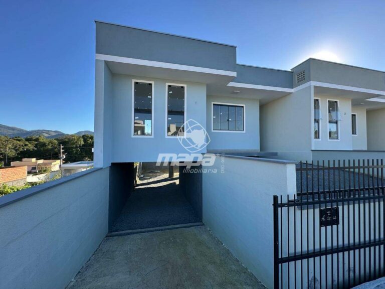 Casa à venda no Araponguinhas: