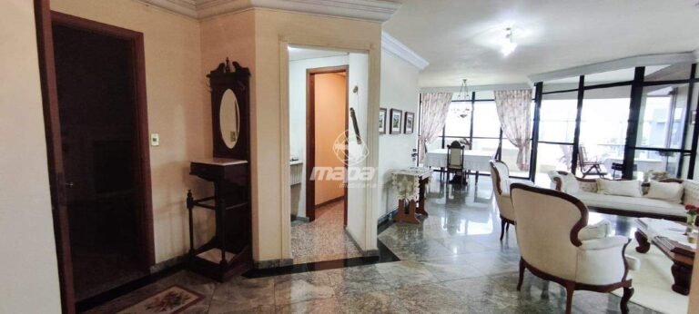 Apartamento à venda no Centro :