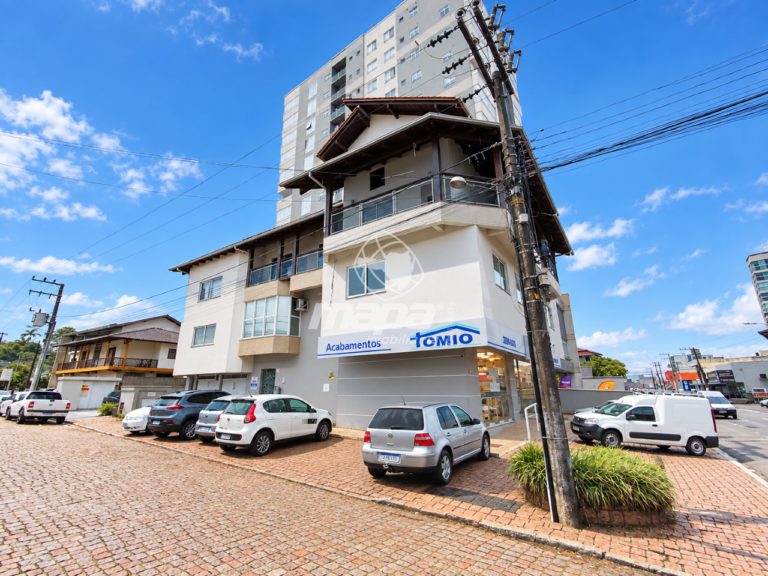 Sala Comercial para aluguel no Nações: Fachada do prédio