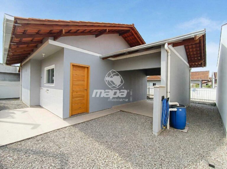 Casa à venda no Araponguinhas: