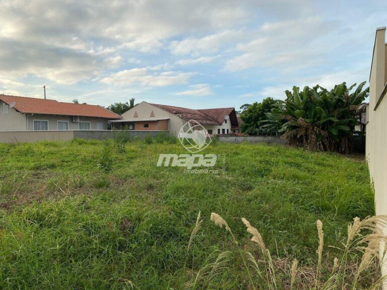 Terreno Urbano à venda no Capitais :