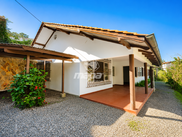 Casa comercial para aluguel no Bom Retiro: