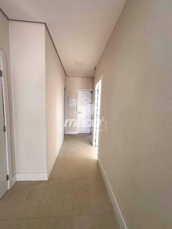 Apartamento à venda no Nações: