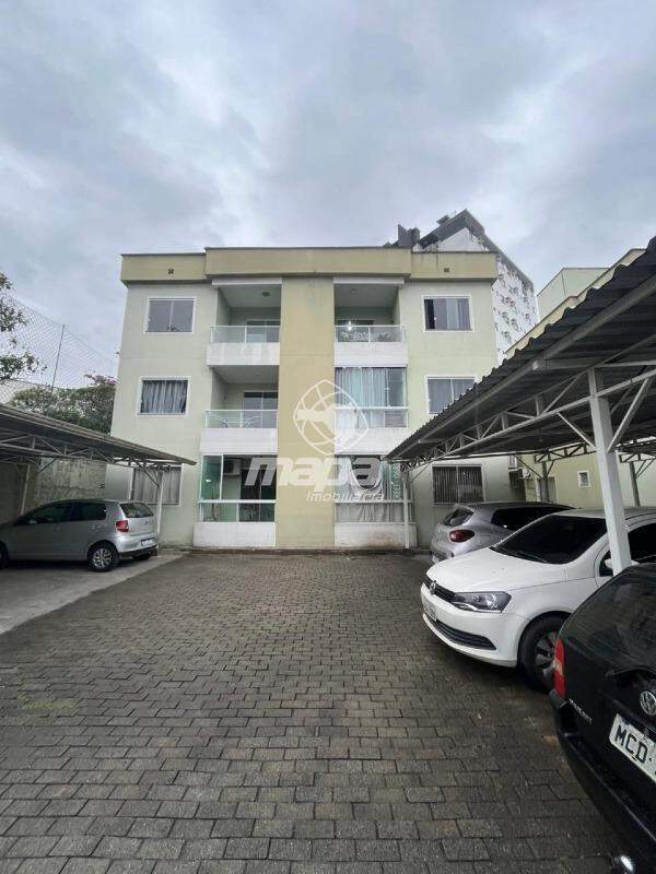 Apartamento para aluguel no Itoupava Norte: Fachada do prédio