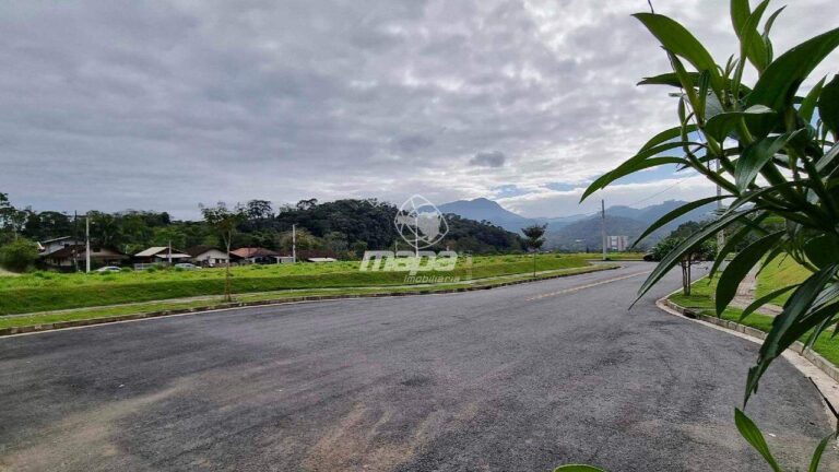 Terreno Urbano à venda no Itoupava Central:
