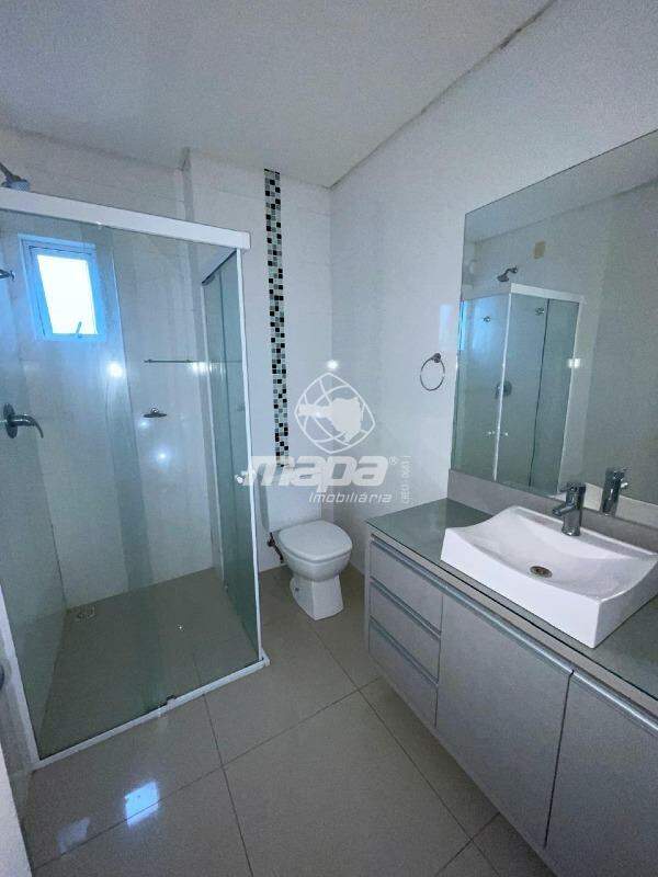 Apartamento para aluguel no Estados: Banheiro Suíte 01
