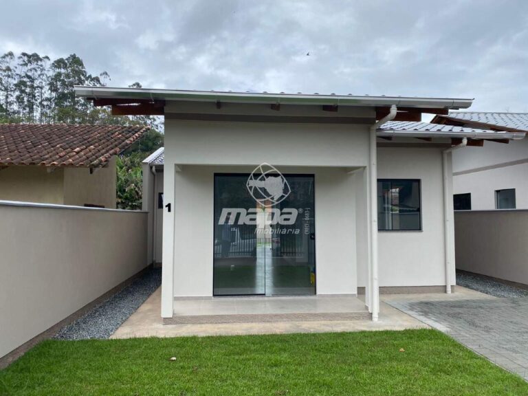 Casa à venda no Araponguinhas: