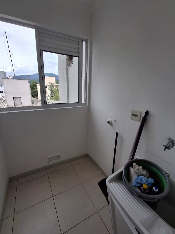 Apartamento para aluguel no Velha: Área de Serviço