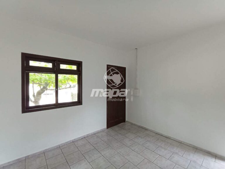 Casa à venda no Estrada das Areias: