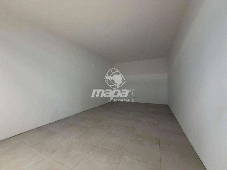 Sala Comercial para aluguel no Centro: Sala verso