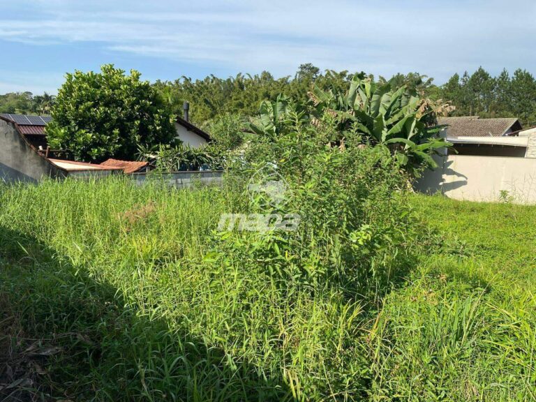 Terreno Urbano à venda no Capitais :