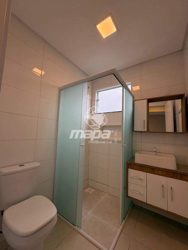 Apartamento para aluguel no Tapajós: Banheiro social