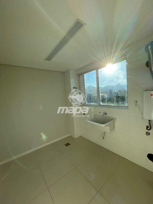 Apartamento para aluguel no Centro : Área de serviço