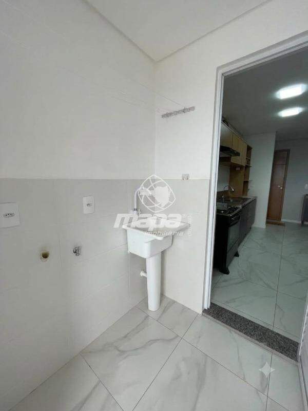 Apartamento para aluguel no Tapajós: Verso Área de Serviço