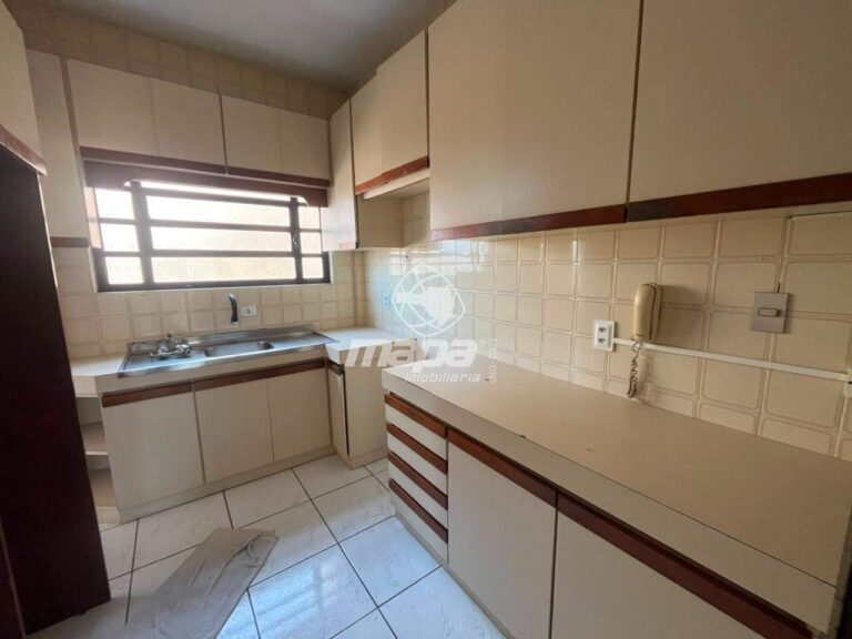 Apartamento para aluguel no Victor Konder: Cozinha