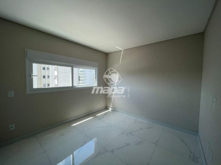 Apartamento à venda no Centro :