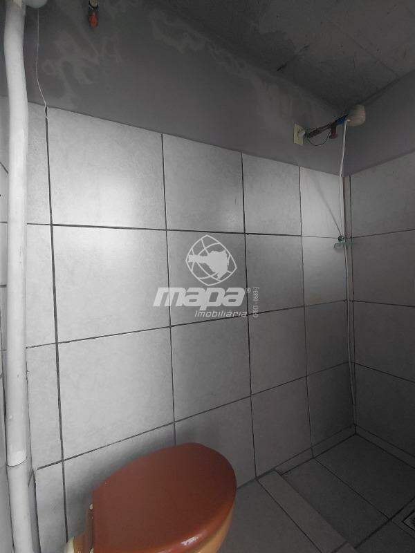 Casa para aluguel no Benedito: Banheiro área externa