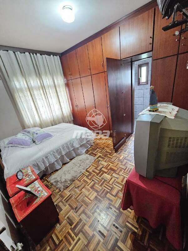 Casa comercial à venda no Capitais :