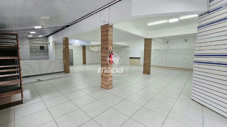 Sala Comercial para aluguel no Salto Weissbach: Sala Comercial