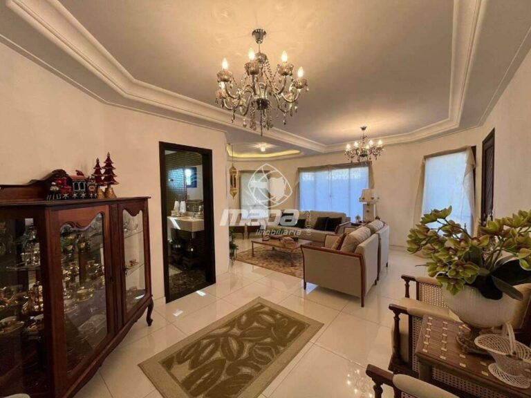 Casa à venda no Quintino :