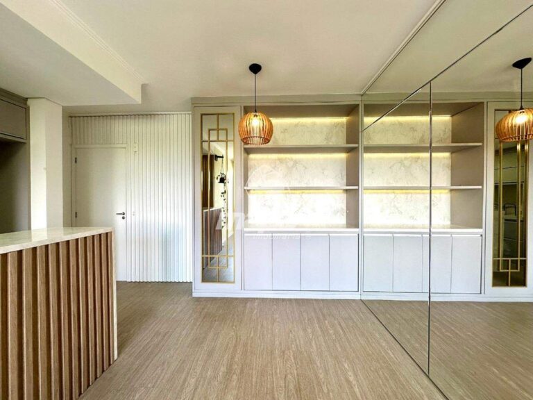Apartamento para aluguel no Água Verde: sala de estar