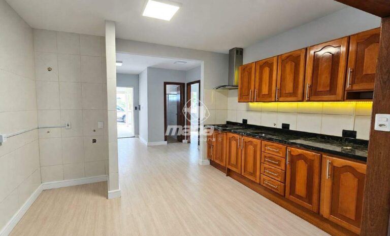 Casa para aluguel no Passo Manso: Cozinha e Sala de Jantar