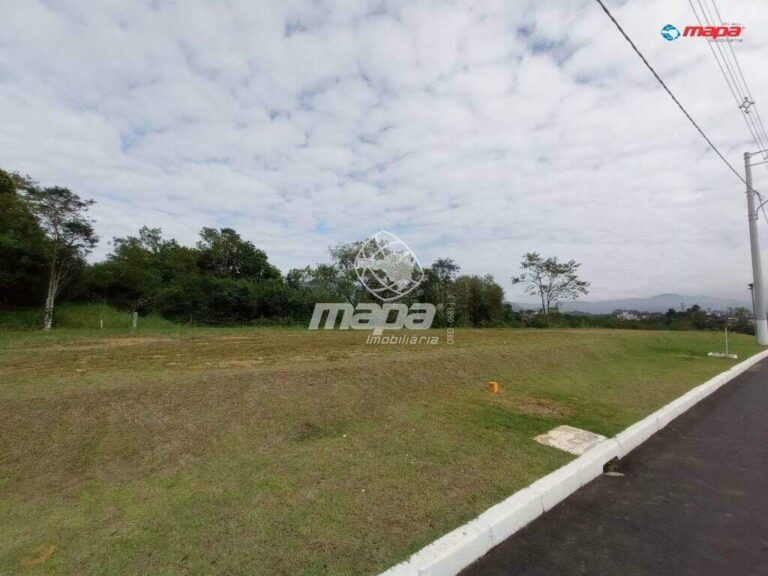Terreno Urbano à venda no Estrada das Areias: