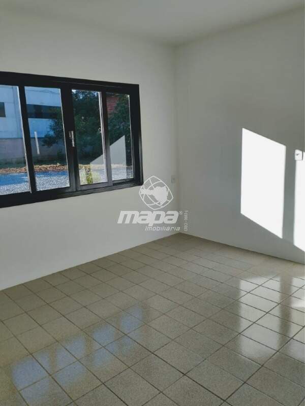 Casa à venda no Araponguinhas: