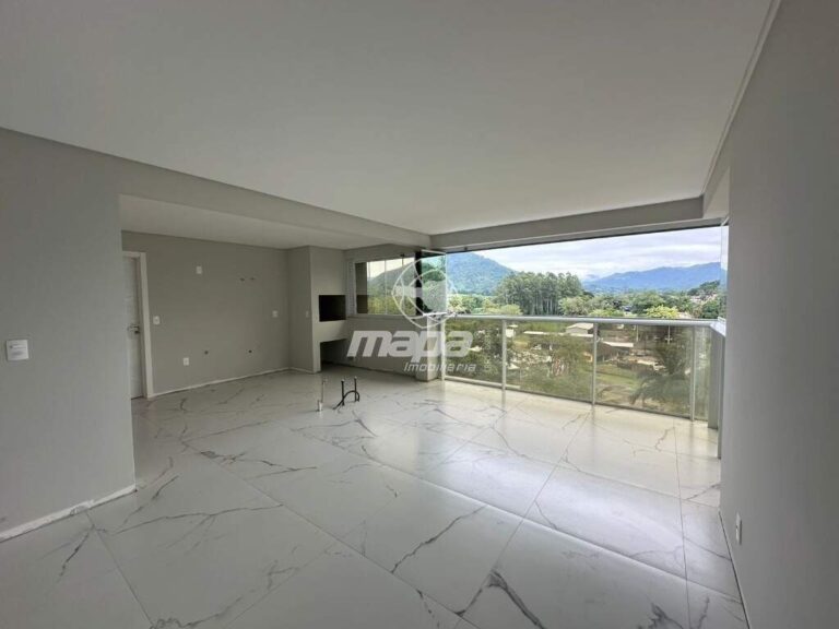 Apartamento à venda no Capitais :