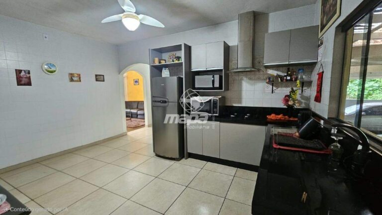 Casa para aluguel no Salto Weissbach: Cozinha e Sala de Jantar