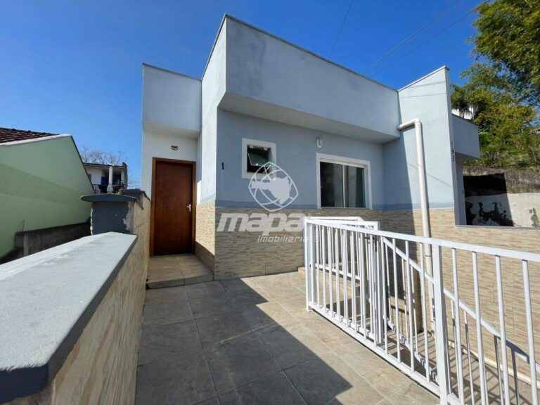 Casa para aluguel no Estados: Fachada da Casa