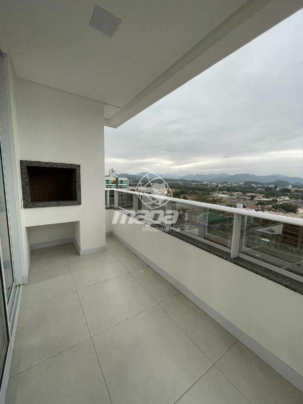 Apartamento para aluguel no Nações: Sacada