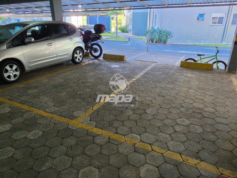 Apartamento para aluguel no Ribeirão Fresco: Vaga de garagem dupla
